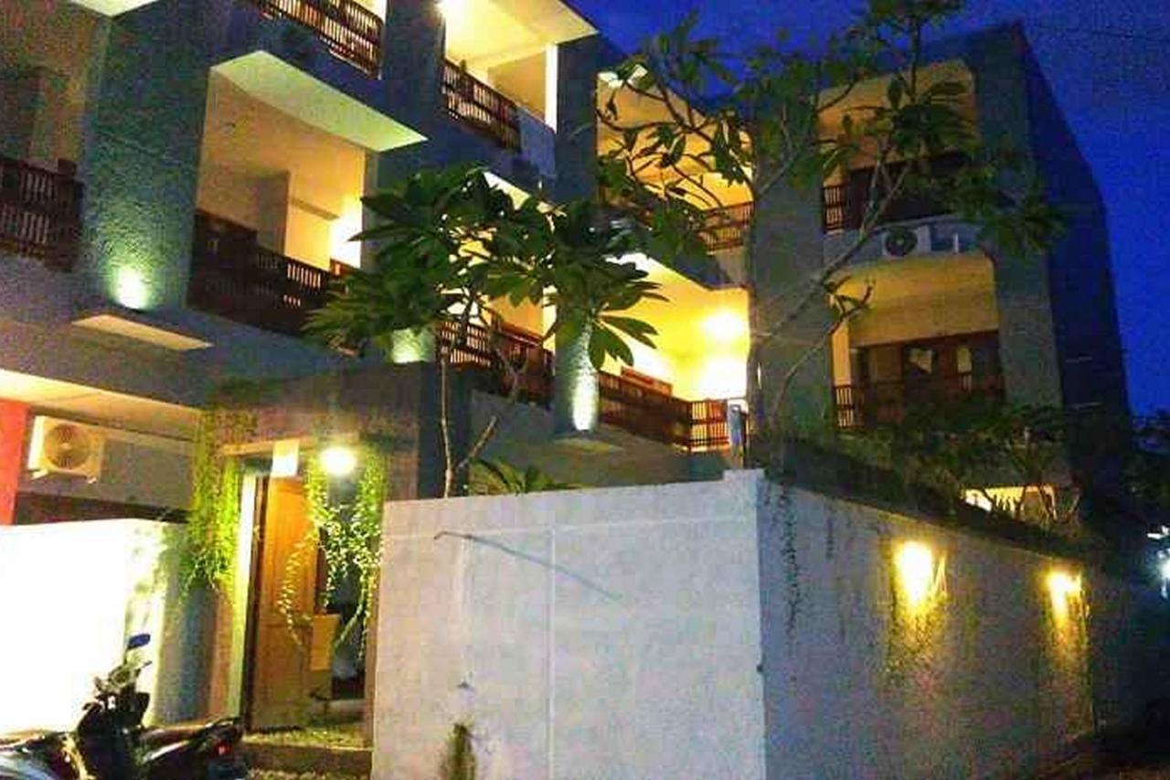 Reddoorz At Kerobokan Seminyak 2 Exterior photo