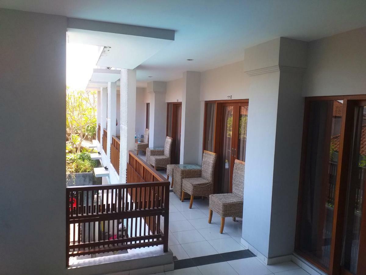 Reddoorz At Kerobokan Seminyak 2 Exterior photo